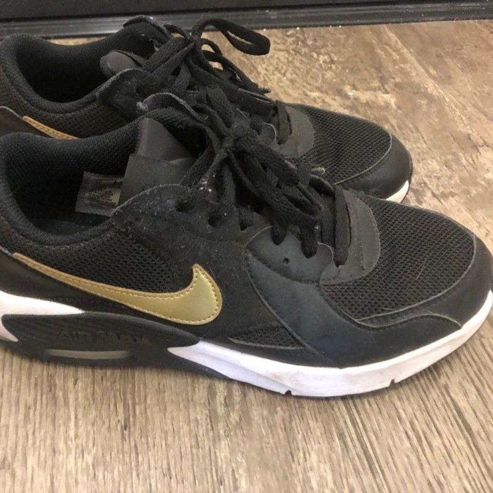 Women/Kids Nike Sneakers- Gold and Black- Size 6.5 for women